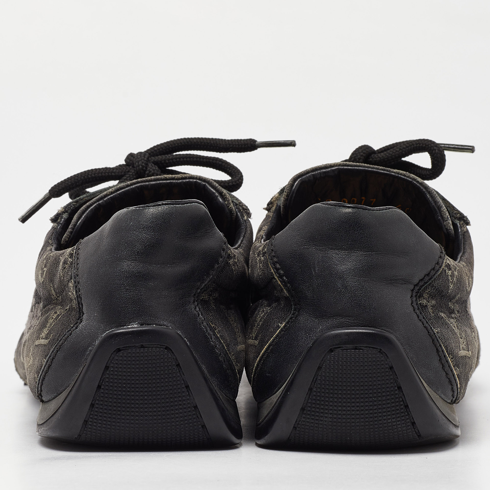 Louis Vuitton Monogram Canvas and Leather Low Top Sneakers Size 40 