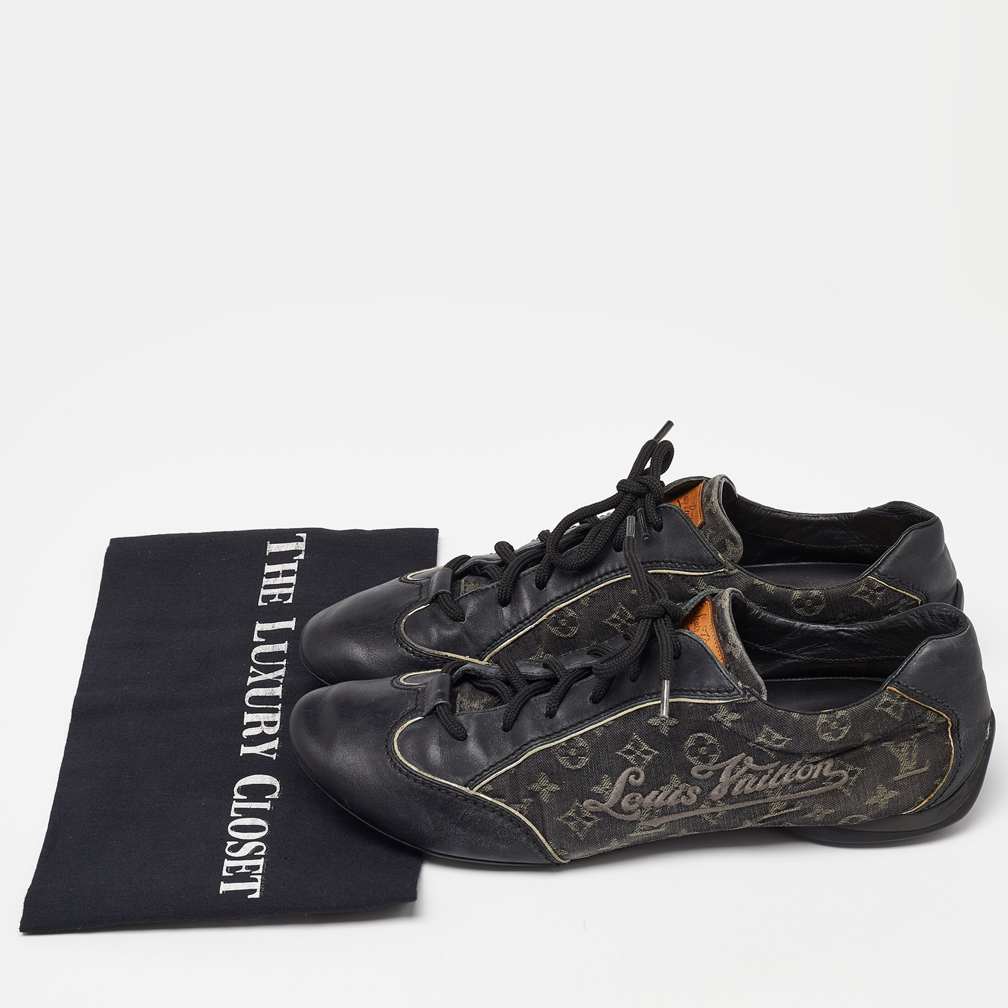 Louis Vuitton Monogram Canvas and Leather Low Top Sneakers Size 40 