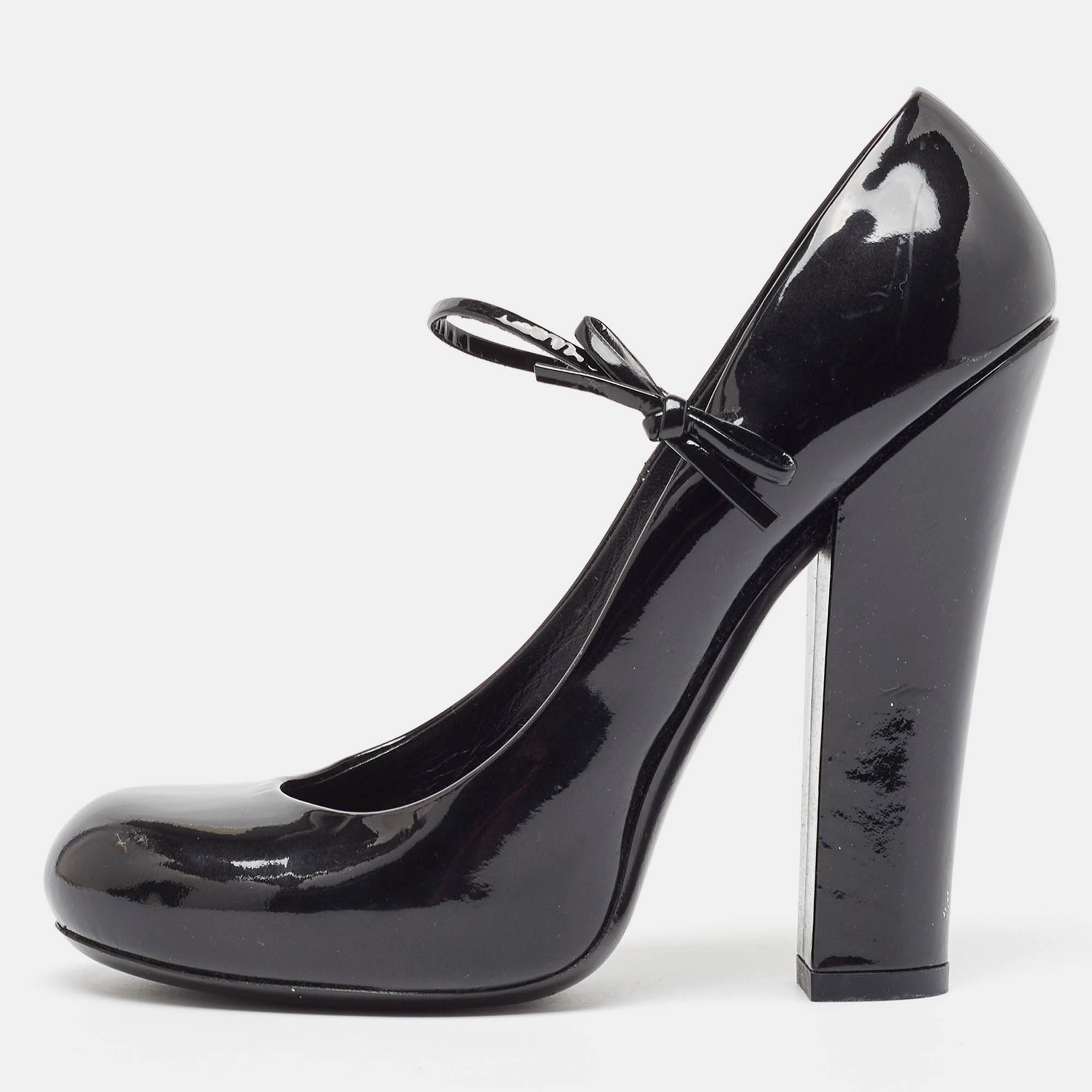 

Louis Vuitton Black Patent Leather Mary Jane Pumps Size