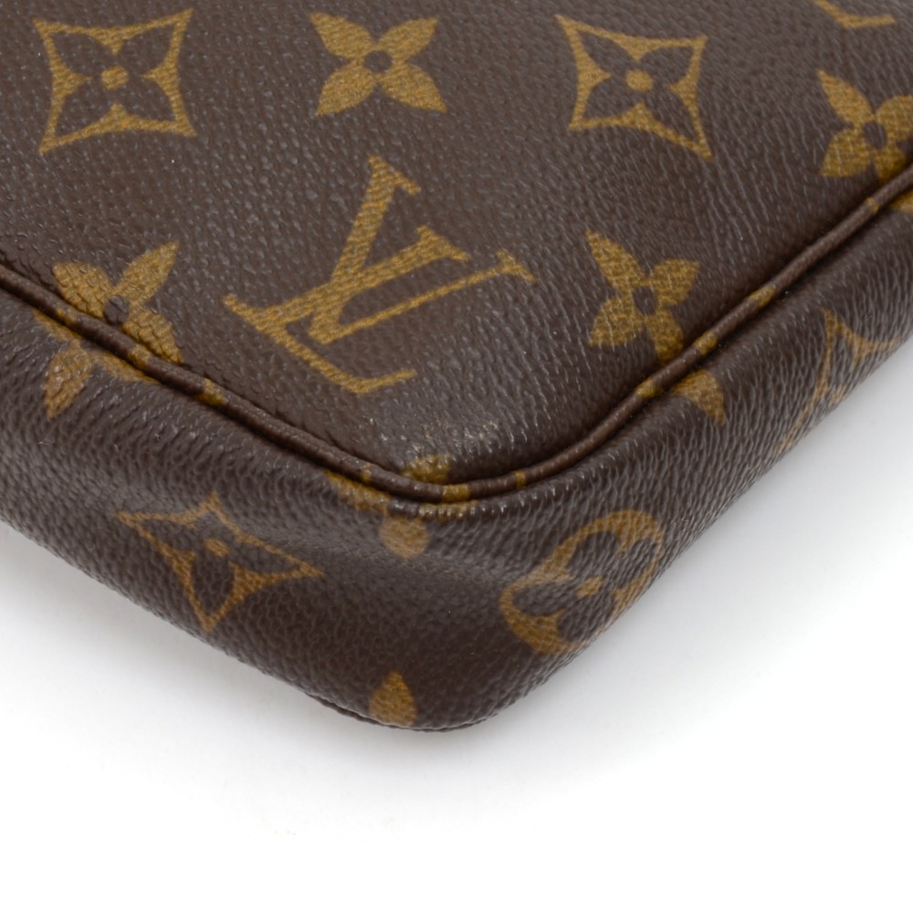 Louis Vuitton Monogram Pochette Accessoires Pouch CA0031 – LuxuryPromise