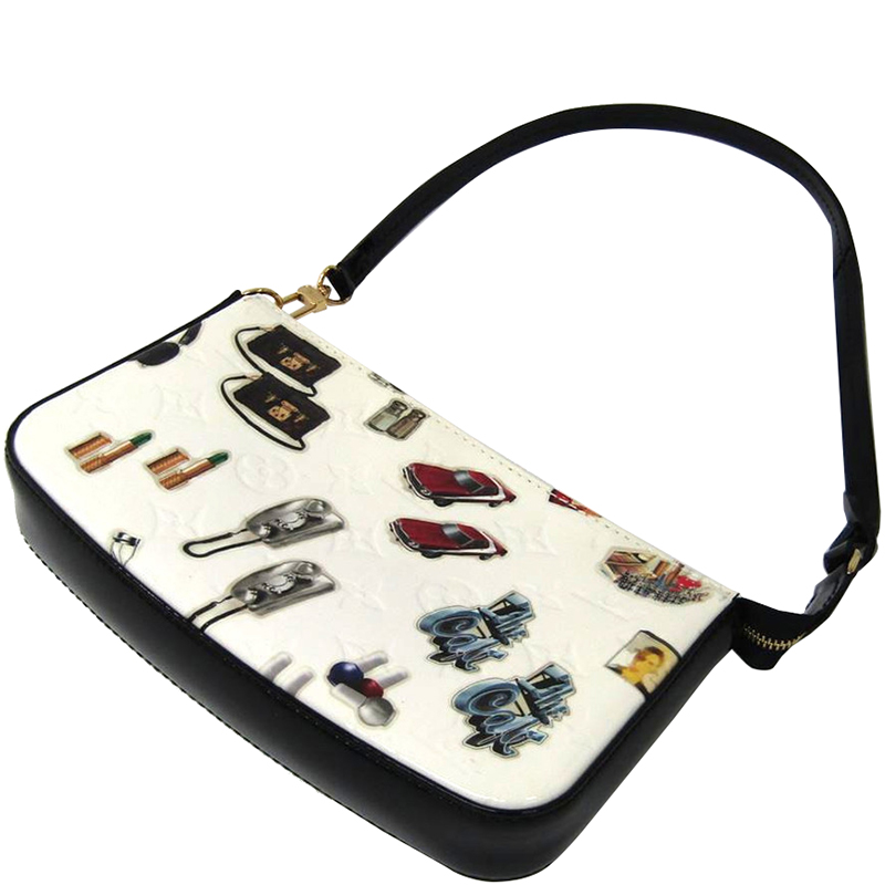 

Louis Vuitton White Monogram Vernis Pochette Accessoires
