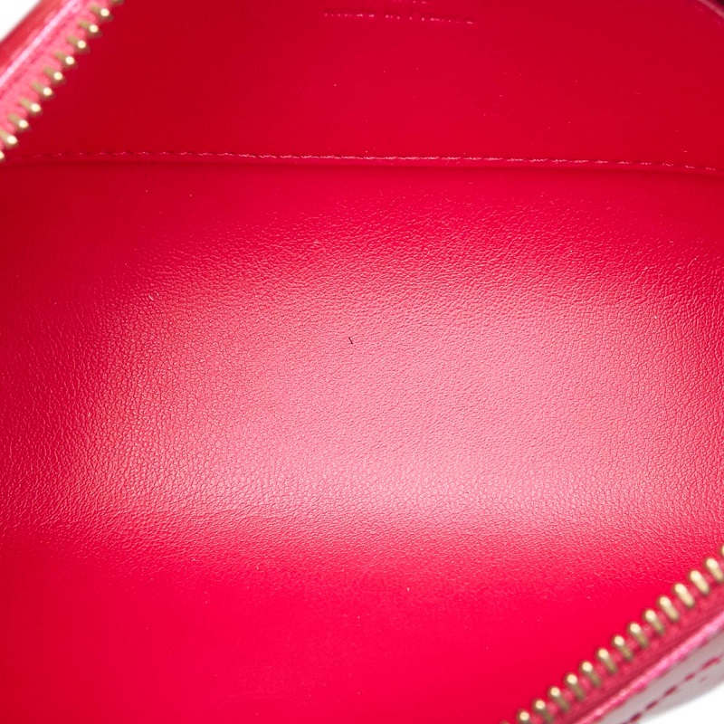 

Louis Vuitton Pink Vernis Trousse Cosmetic Pouch