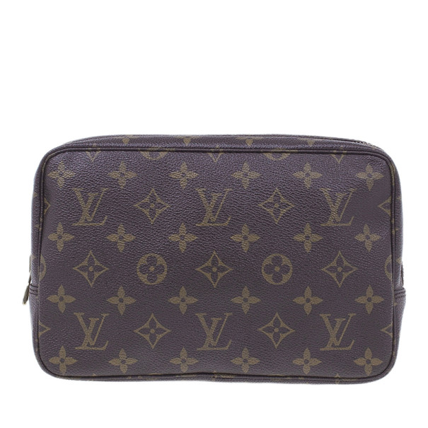 مملوكة مسبقًا Louis Vuitton Monogram Trousse Toilette 23