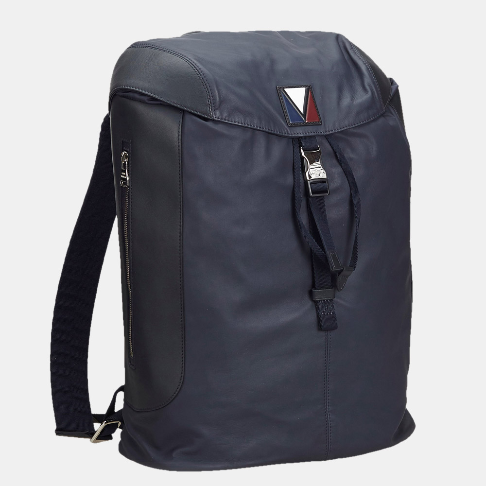 

Louis Vuitton Black/Blue/Navy Blue V-Line Pulse Backpack