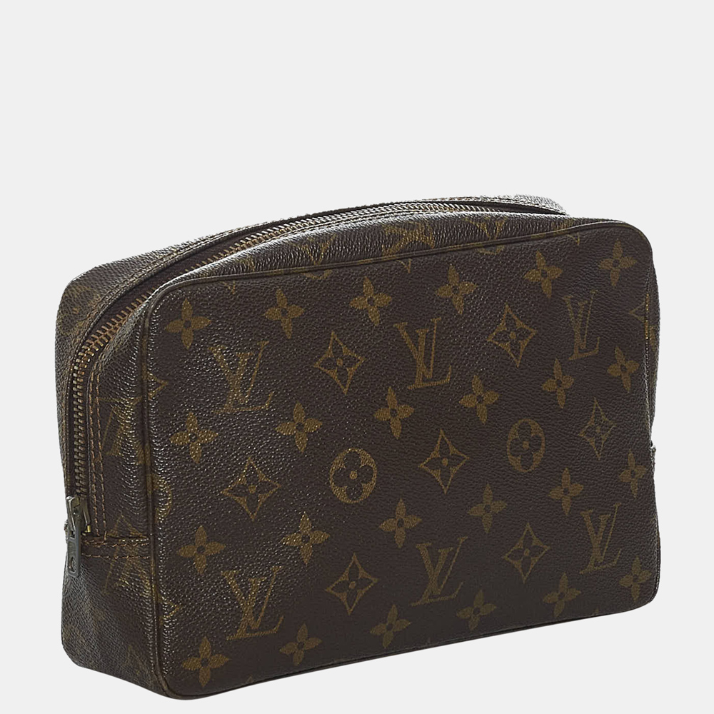 

Louis Vuitton Brown Monogram Trousse Toilette 23