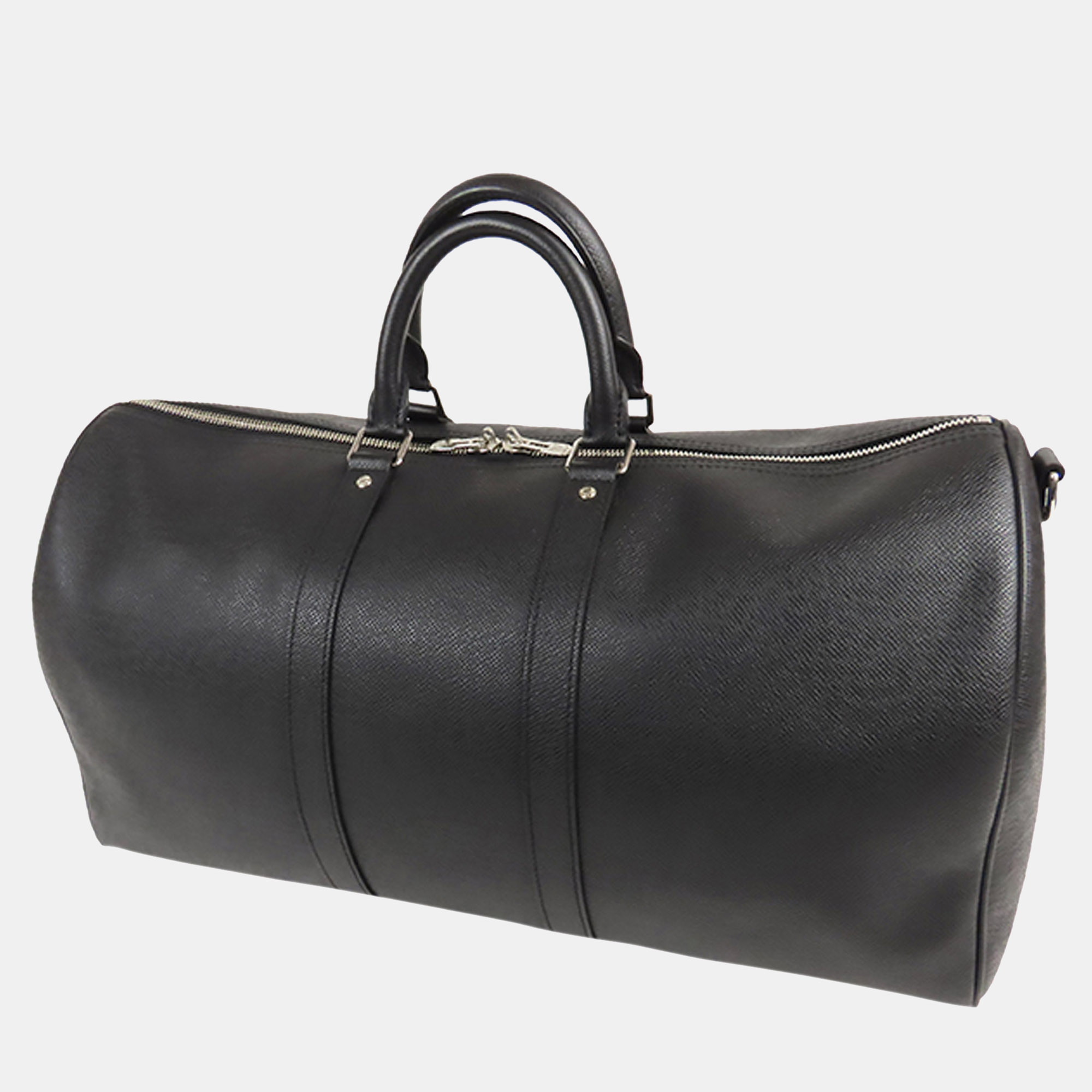 

Louis Vuitton Black Taiga Keepall Bandouliere 50