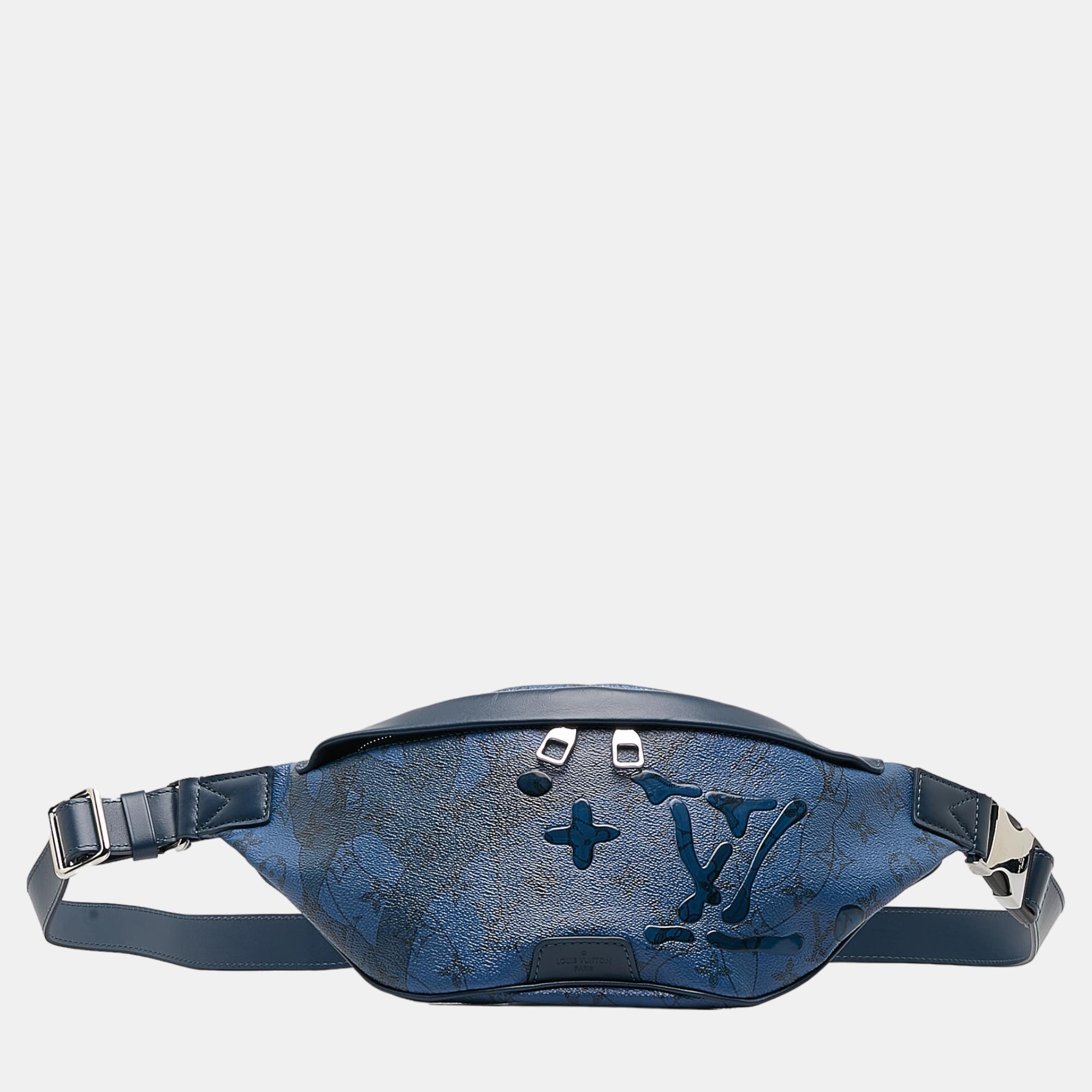 Pre-owned Louis Vuitton Blue Monogram Aquagarden Discovery Bumbag