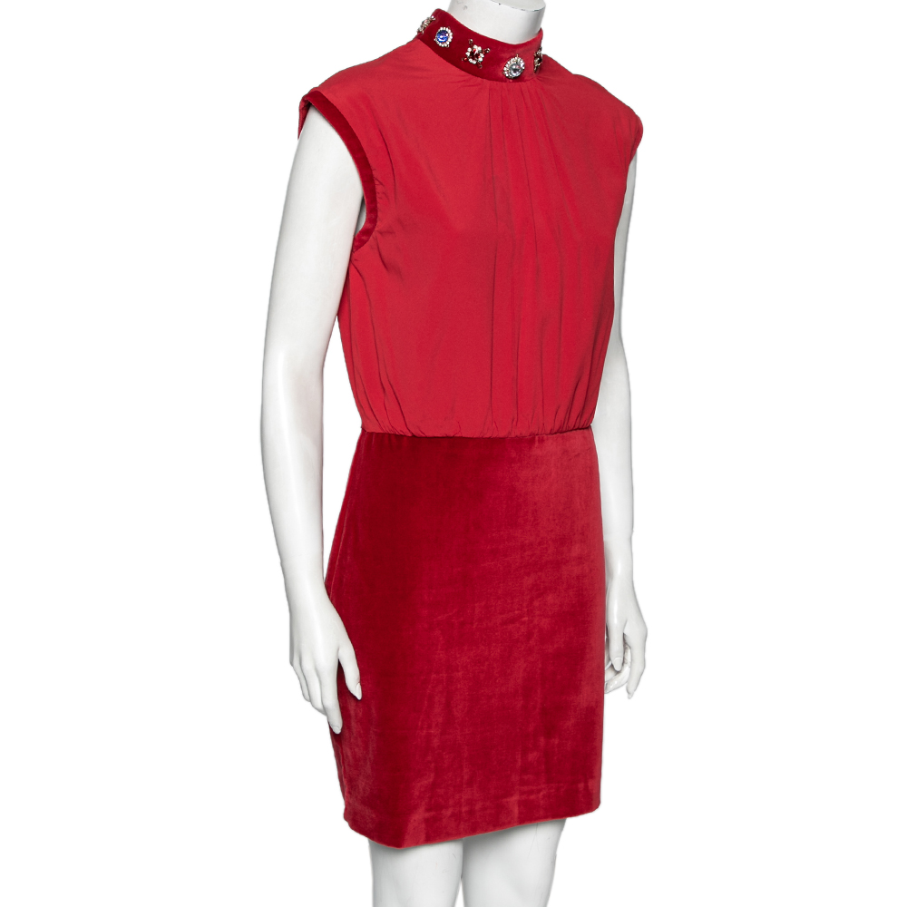 

Love Moschino Red Chiffon & velvet Paneled Embellished Detail Sleeveless Sheath Dress