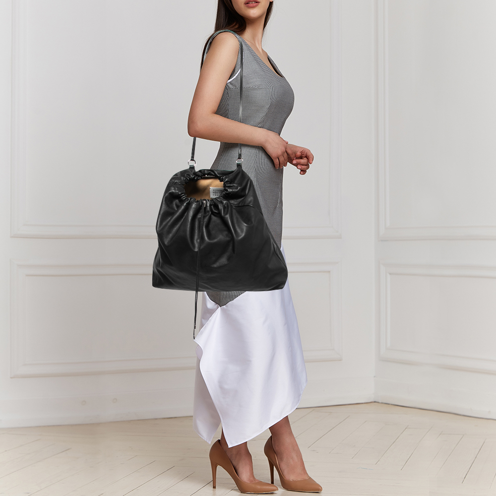 

Maison Martin Margiela Black Leather Drawstring Shoulder Bag