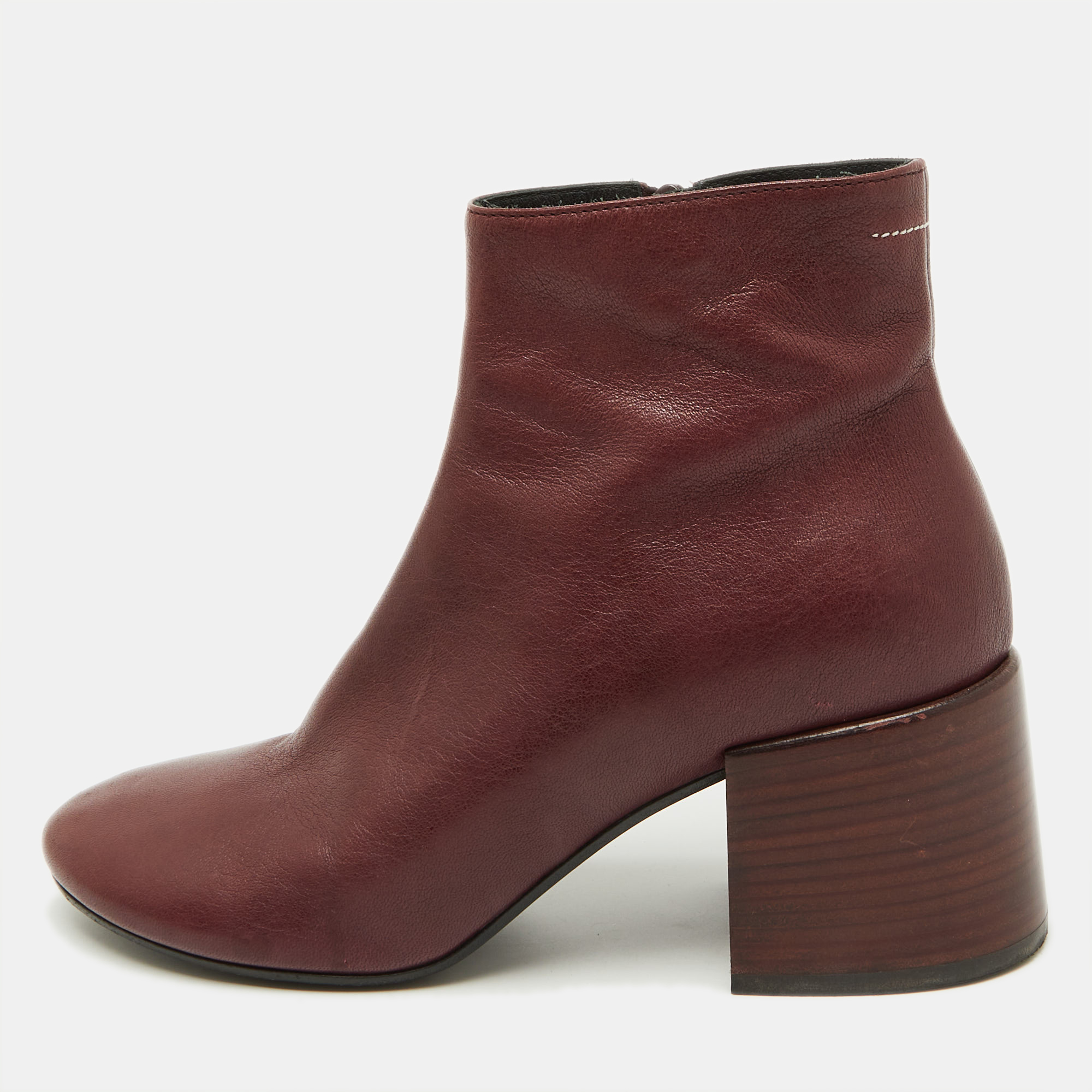 

Maison Martin Margiela Burgundy Leather Block Heel Ankle Boots Size