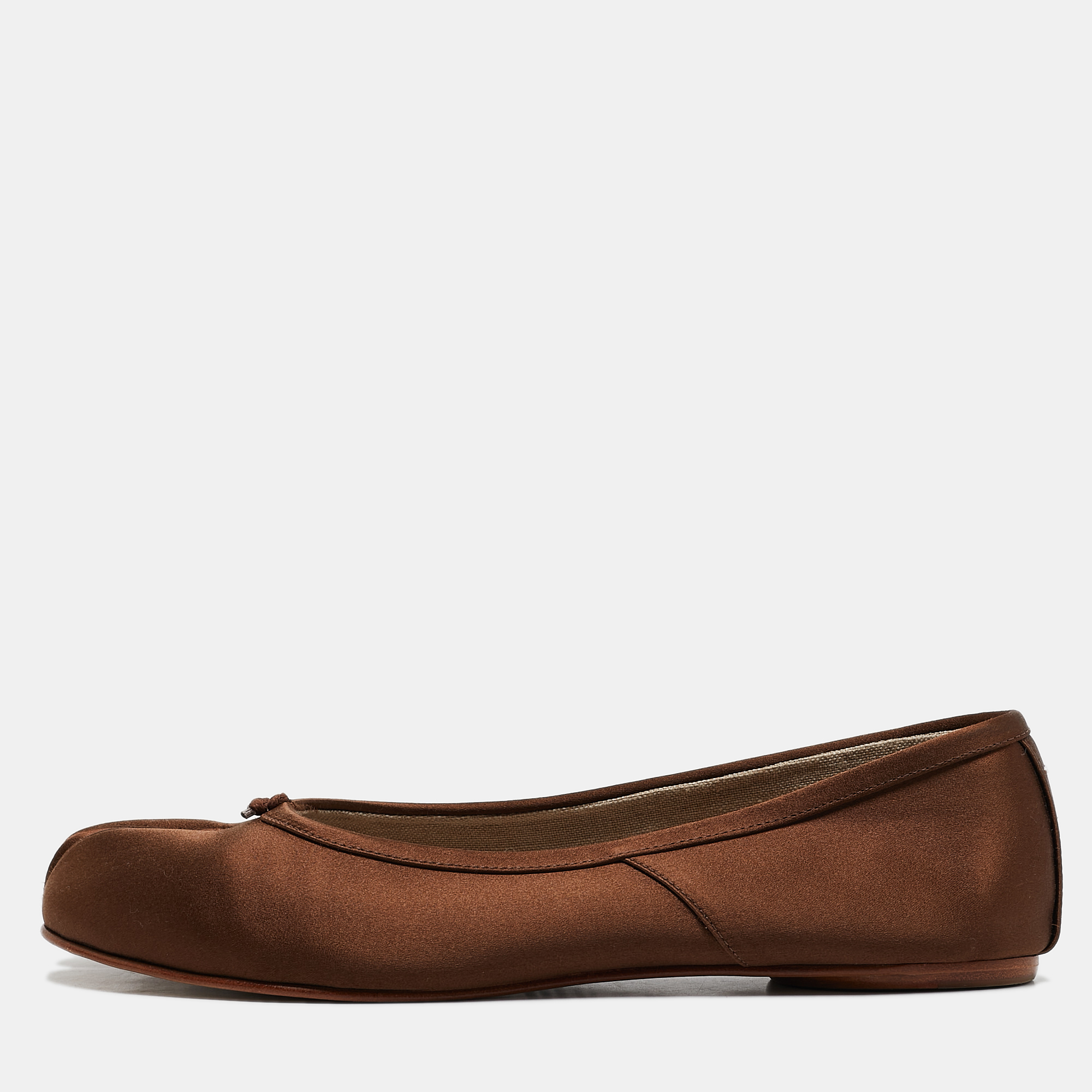 

Maison Martin Margiela Brown Satin Tabi Ballet Flats Size