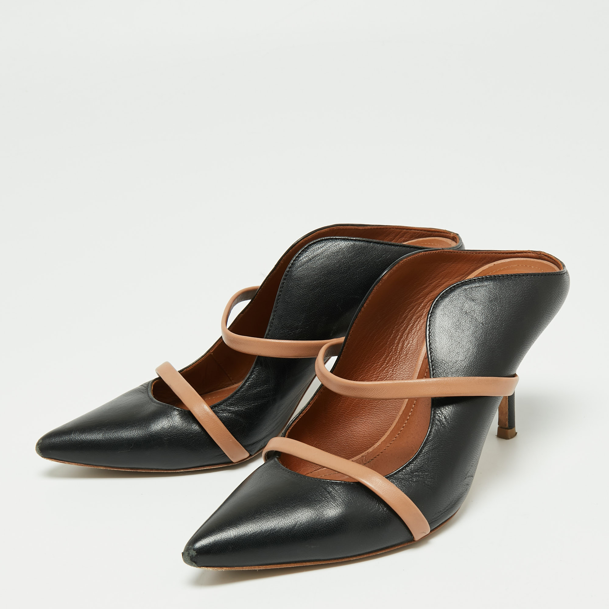 

Malone Souliers Black Leather Maureen Pointed Toe Mules Sandals Size