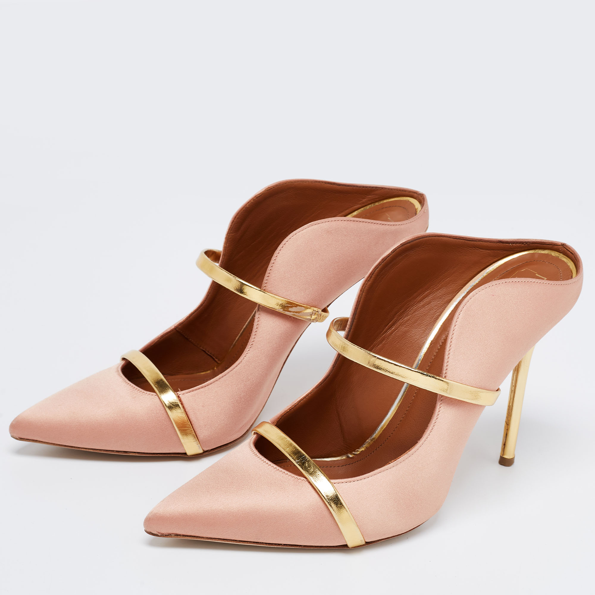 

Malone Souliers Pink Satin Maureen Pumps Size