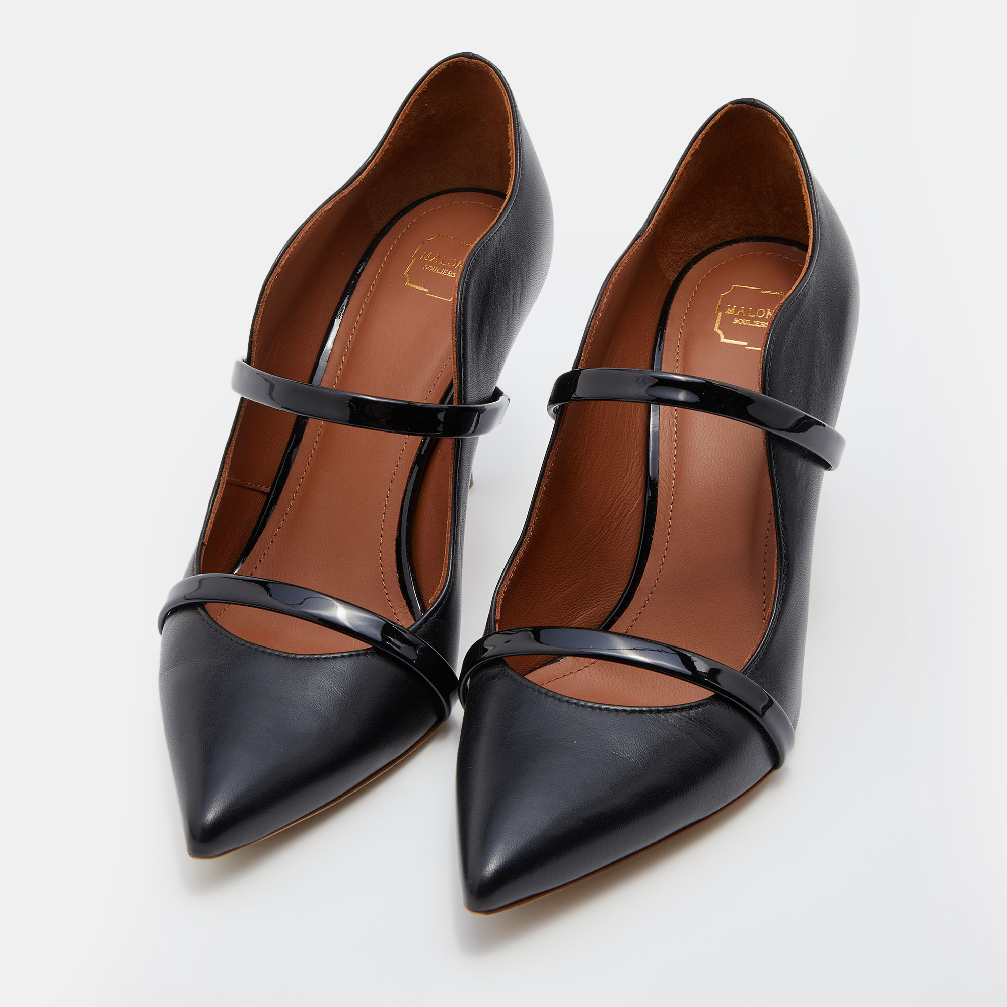 

Malone Souliers Black Patent and Leather Maureen Pumps Size
