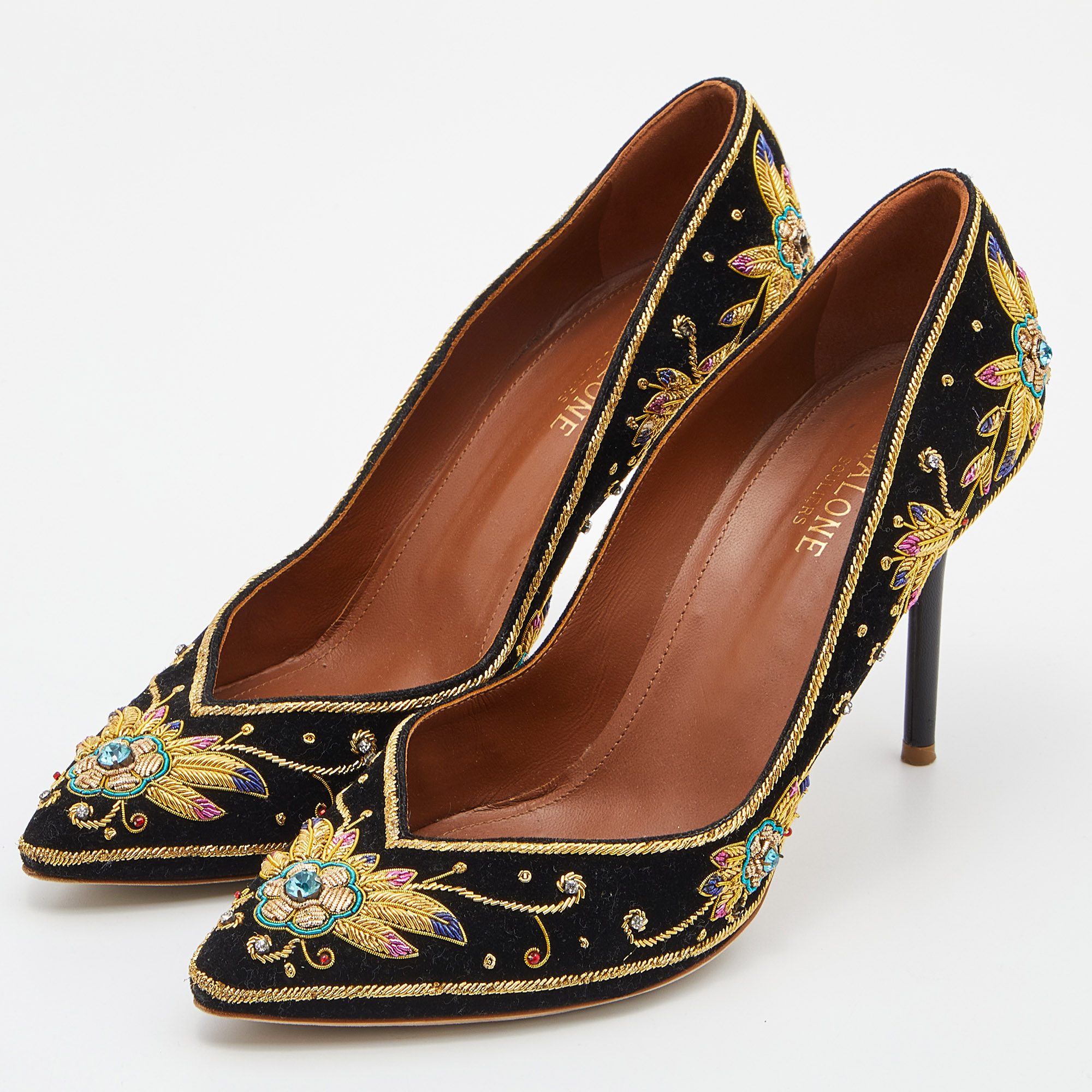 

Malone Souliers Black Velvet Crystal Embroidered Pointed Toe Pumps Size