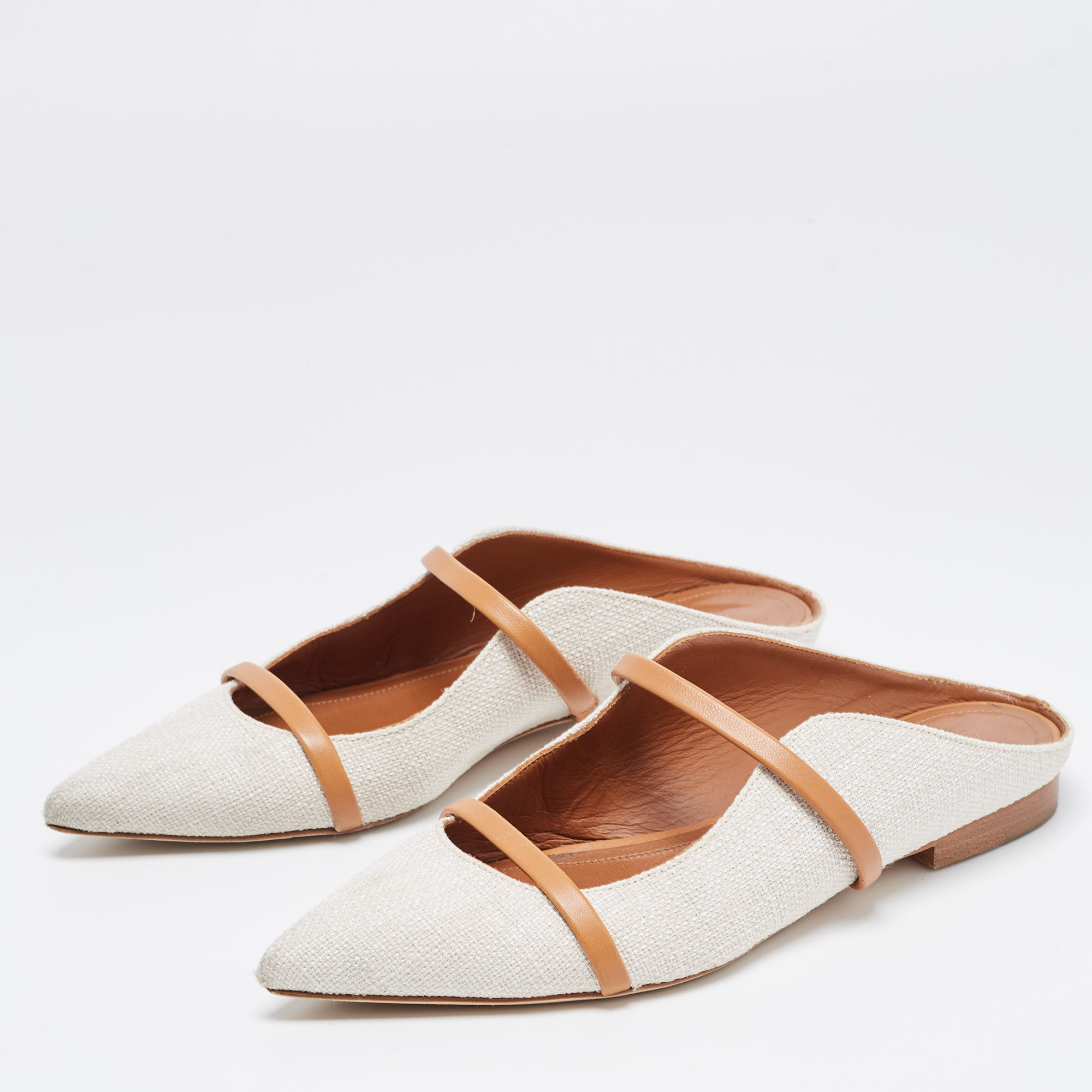 

Malone Souliers White/Tan Canvas and Leather Maureen Flat Mules Size