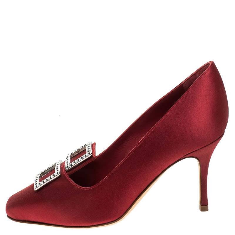 

Manolo Blahnik Red Satin Crystal Embellished Pumps Size
