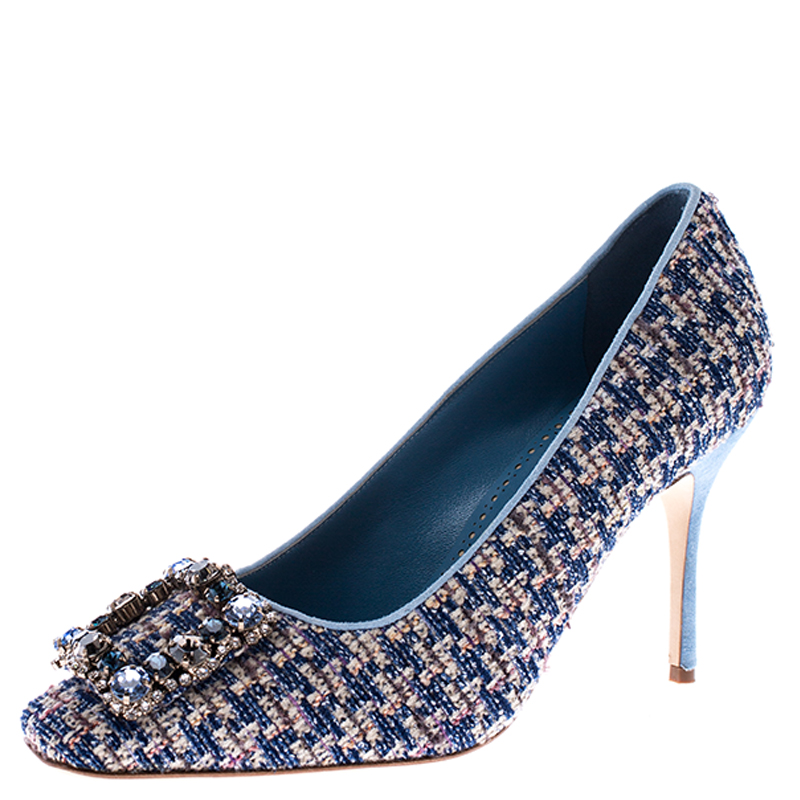 مملوكة مسبقًا Manolo Blahnik Blue Tweed Vazza Crystal Embellished Pumps Size 40