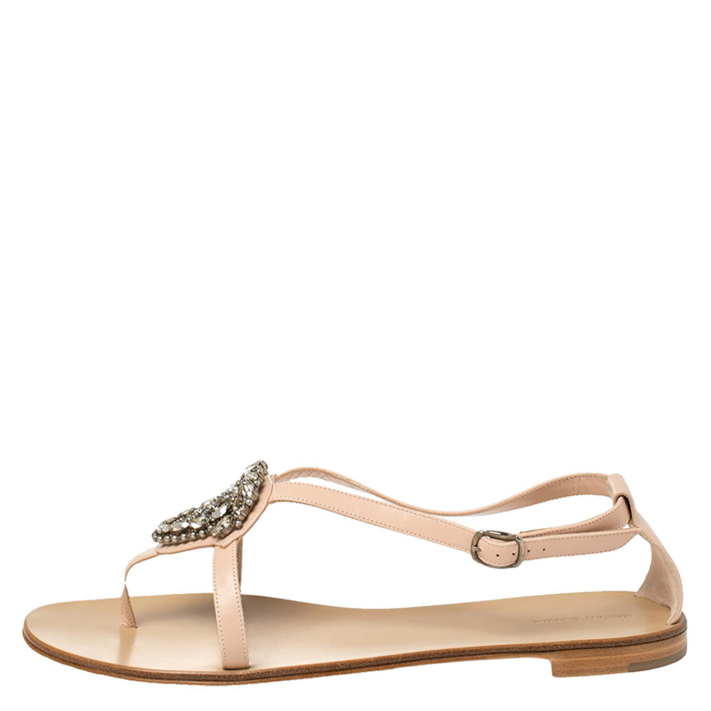 

Manolo Blahnik Beige Doarada Crystal Embellished Flat Sandals Size