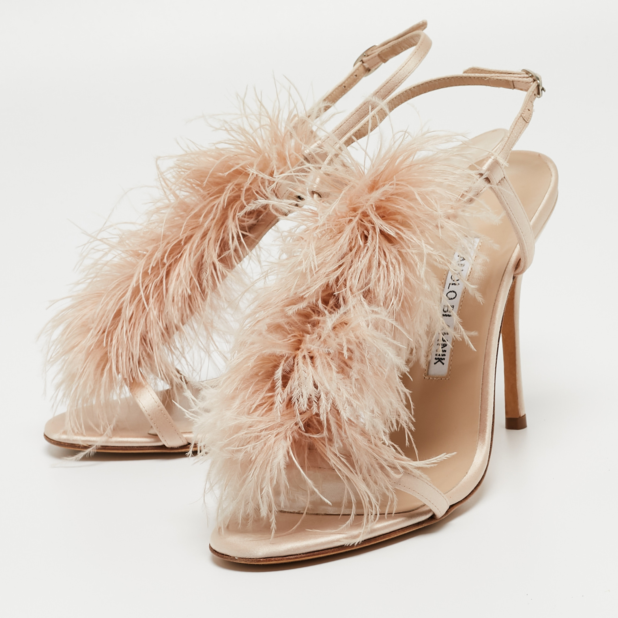 

Manolo Blahnik Beige Satin and Fur Eila Ankle Wrap Sandals Size