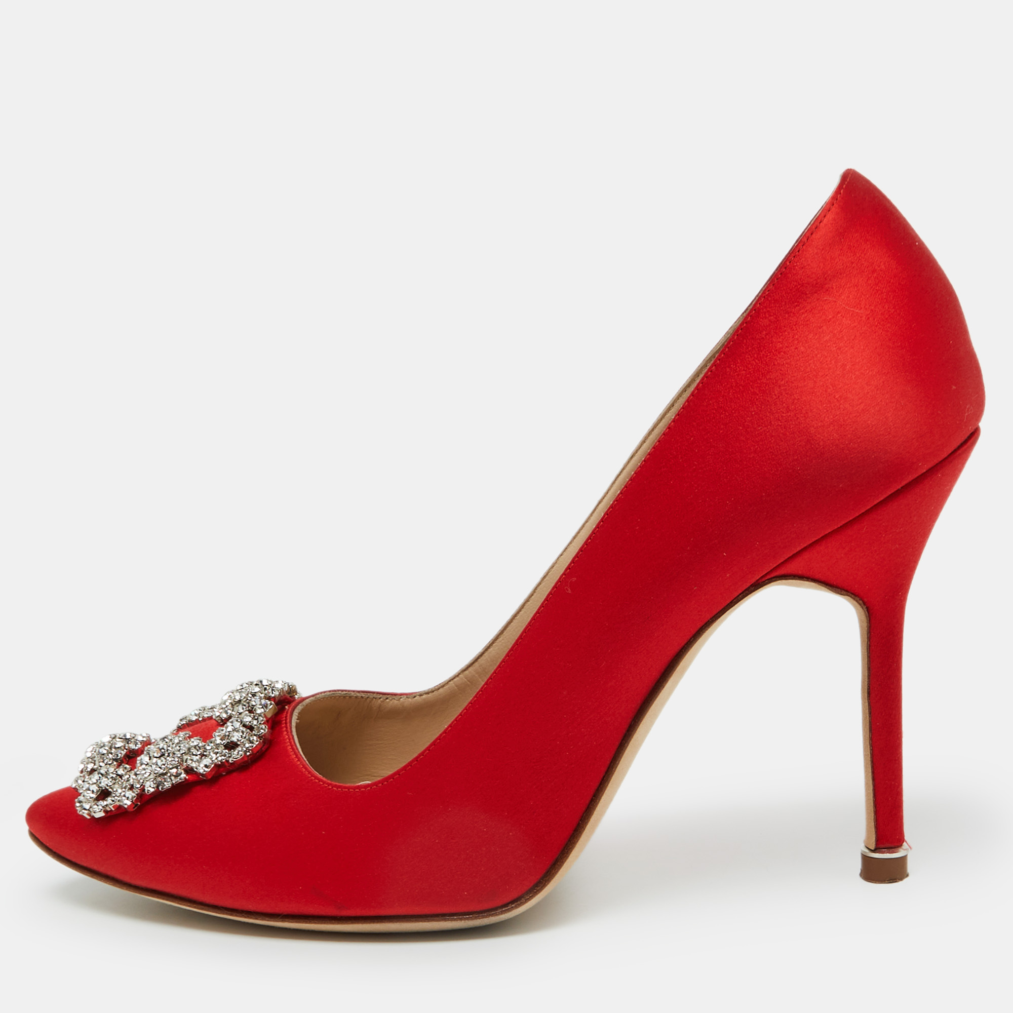 

Manolo Blahnik Red Satin Hangisi Pumps Size