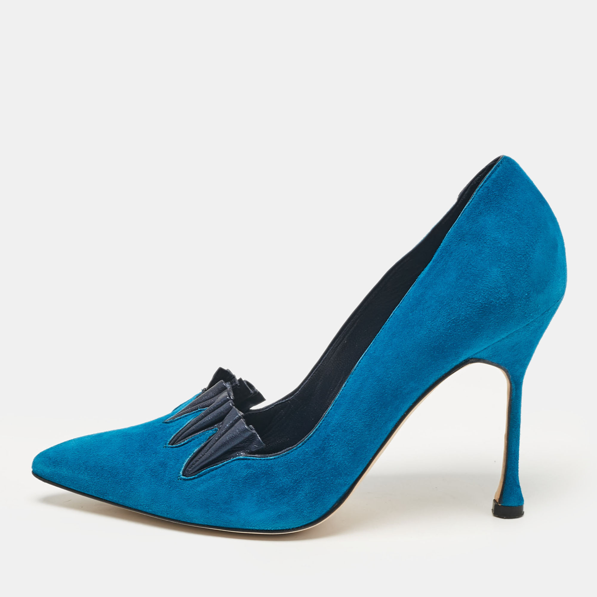 

Manolo Blahnik Blue Leather Suede Pointed Toe Pumps Size