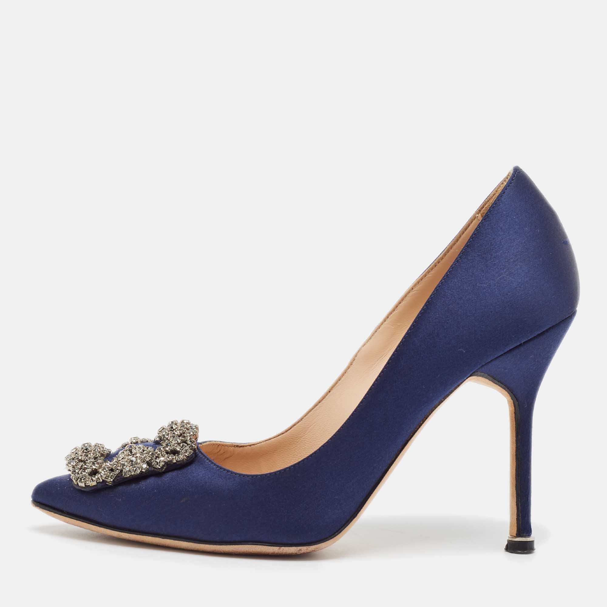 

Manolo Blahnik Navy Blue Satin Hangisi Pumps Size