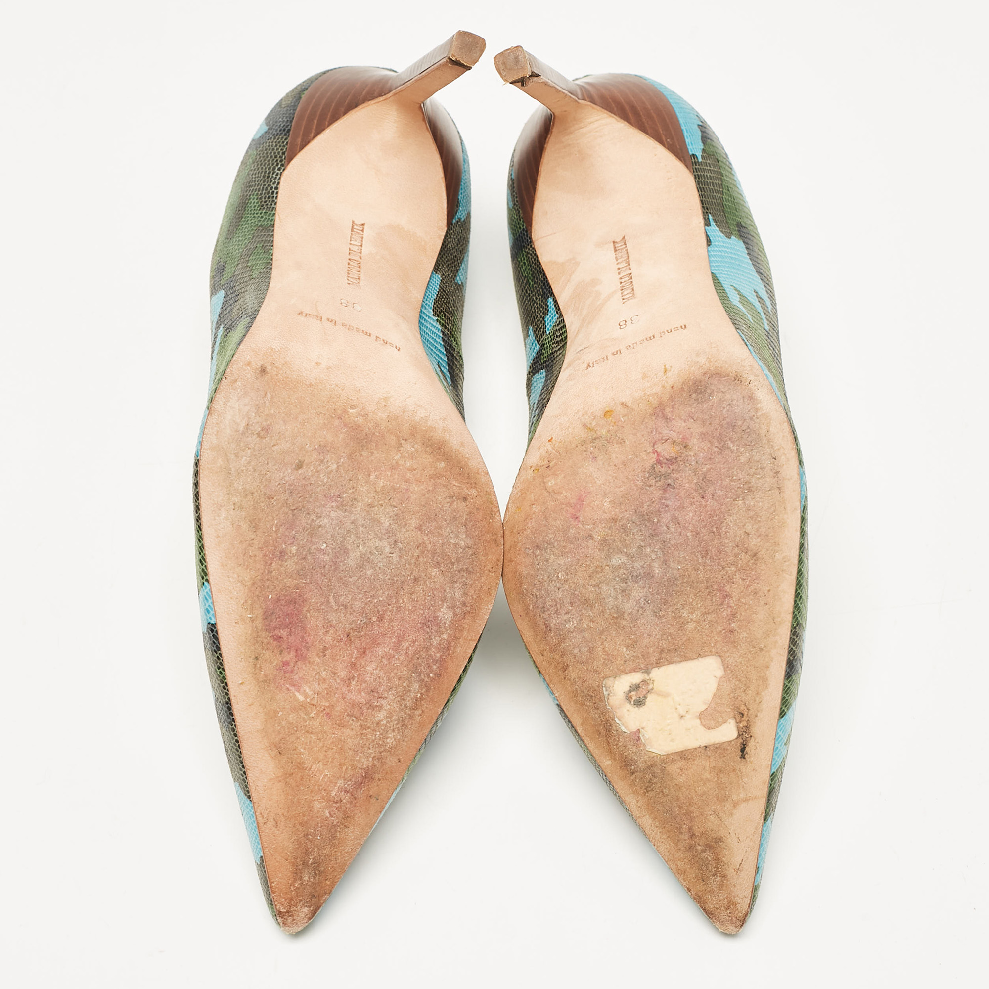 Manolo Blahnik Tricolor Camouflage Print Embossed Lizard Pointed Toe Pumps Size 38 