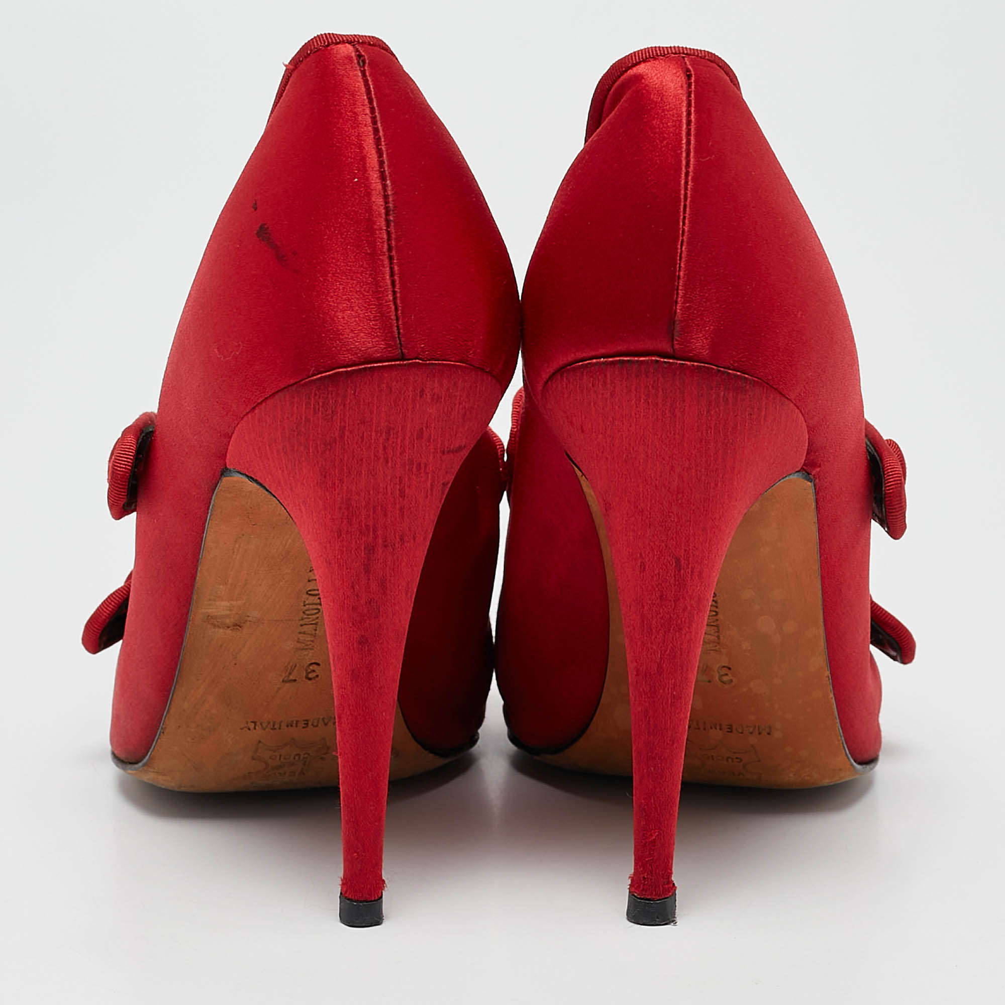 Manolo Blahnik Red Satin D`orsay Pumps Size 37 