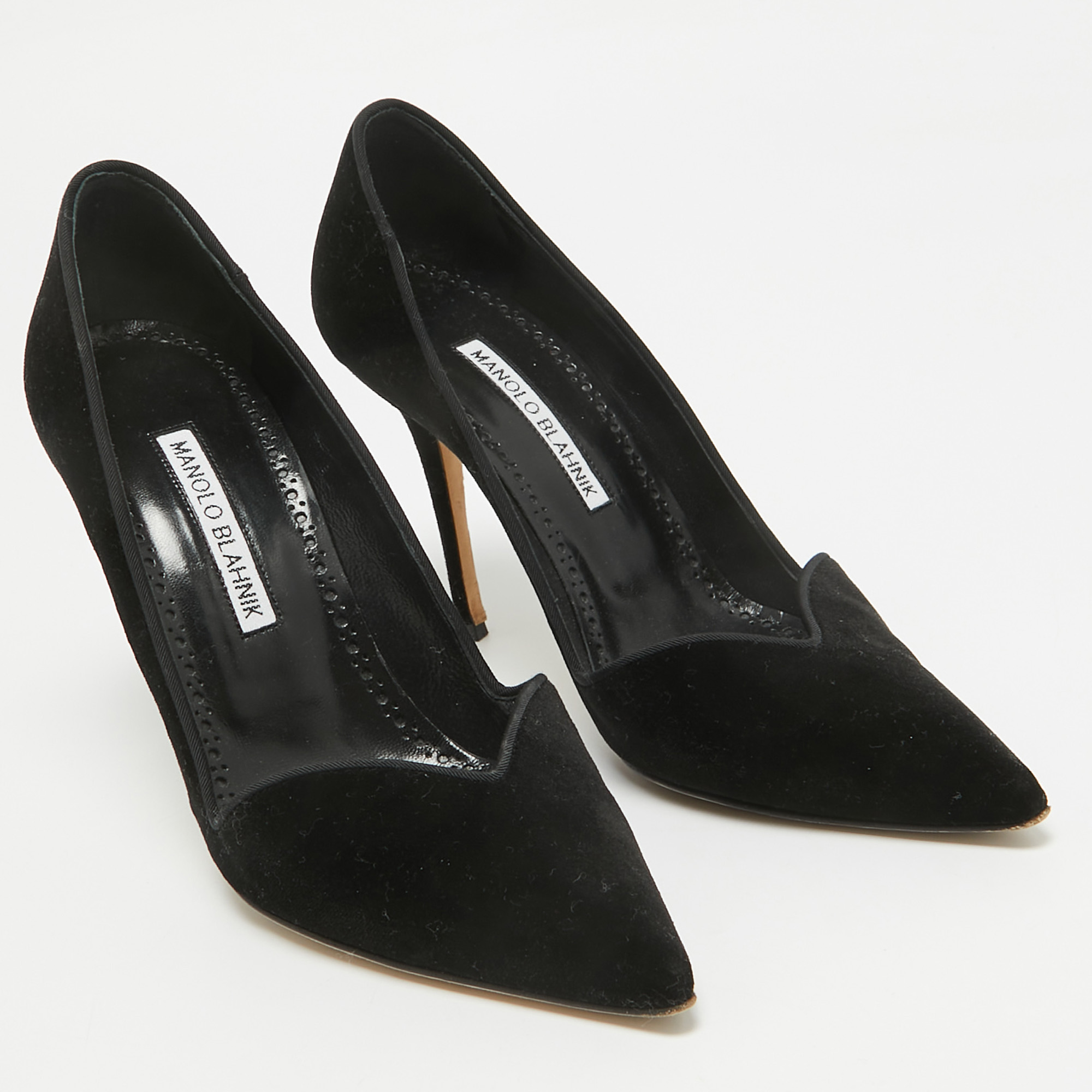 Manolo Blahnik Black Velvet Pointed Toe Pumps Size 36.5 