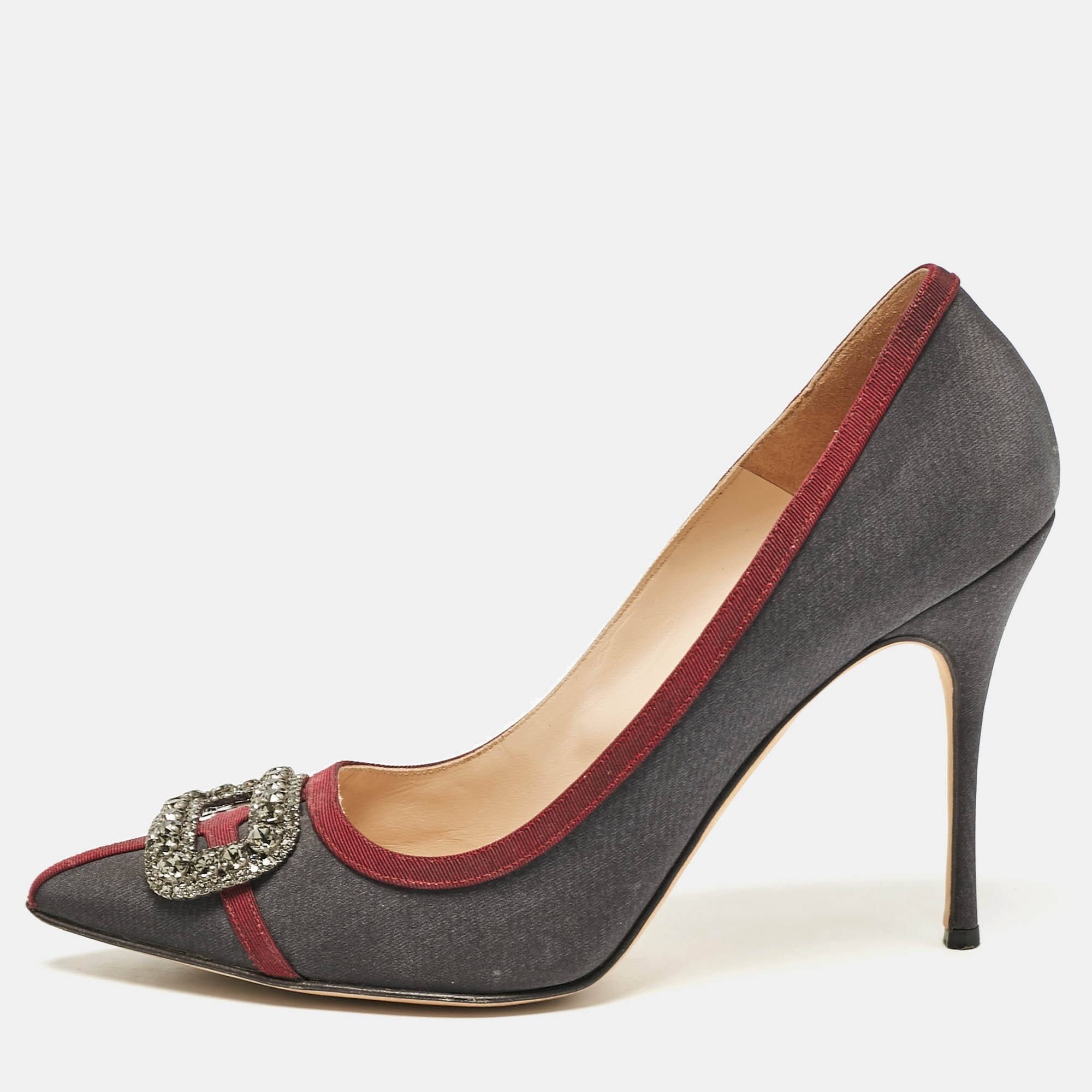 

Manolo Blahnik Grey/Burgundy Satin Crystal Gotrian Pumps Size