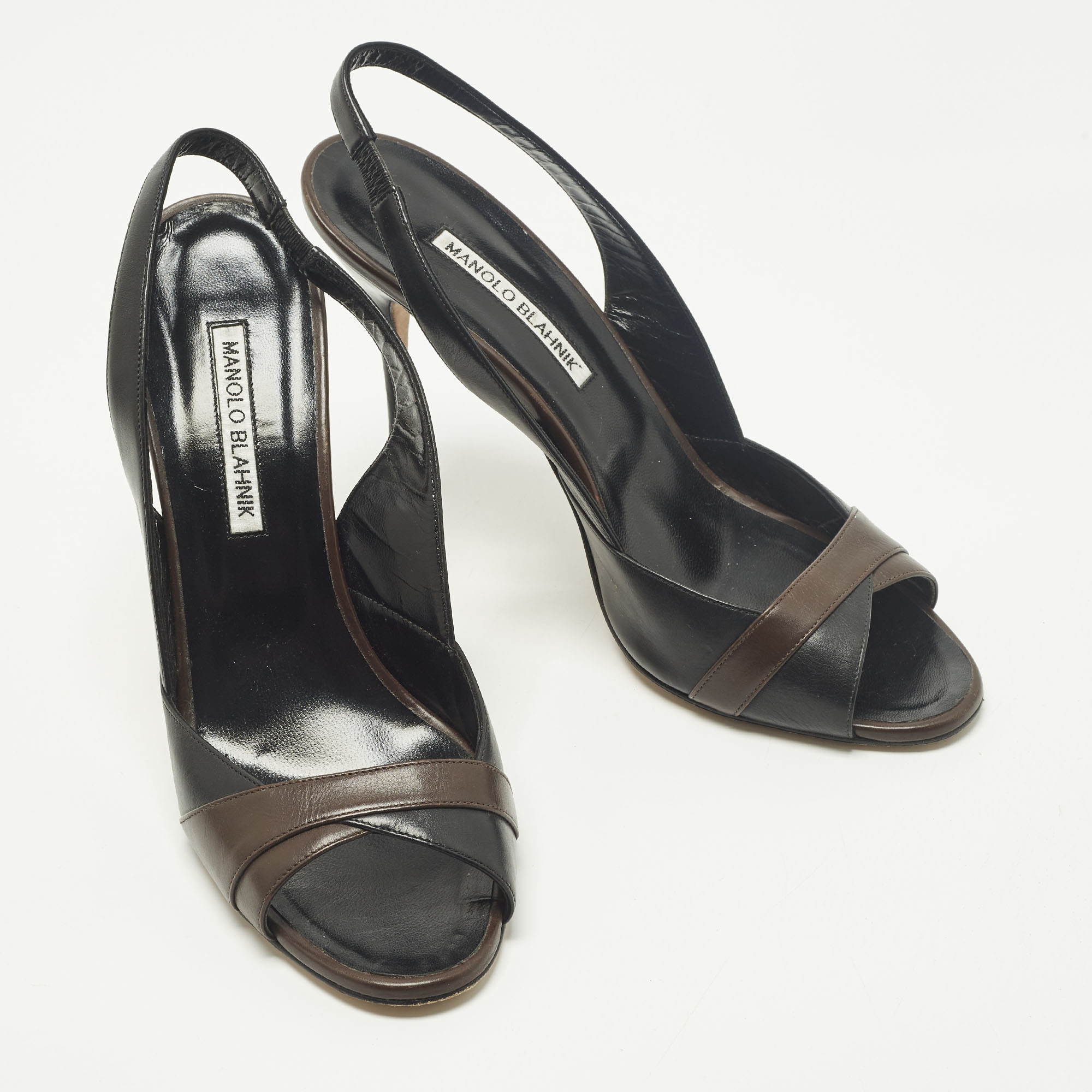 Click to view more detailed imagery on our partner's website Pre-owned Manolo Blahnik Size 40 Brown/black Leather Peep Toe Slingback Pumps