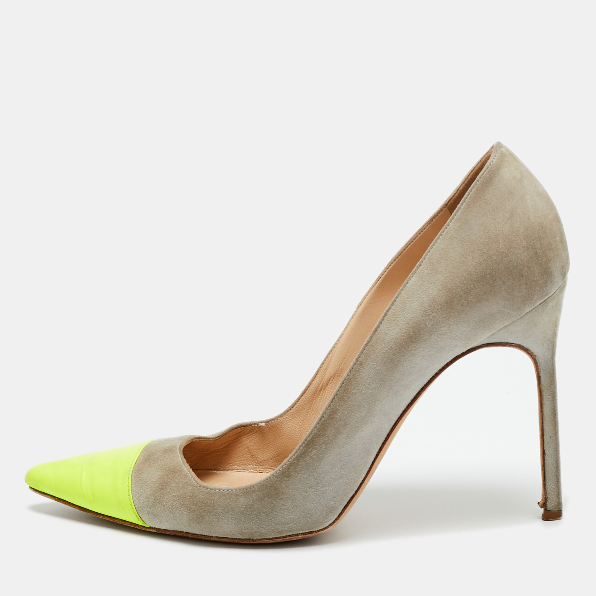 

Manolo Blahnik Bipunta Size  Grey/Yellow Leather and Suede Pumps