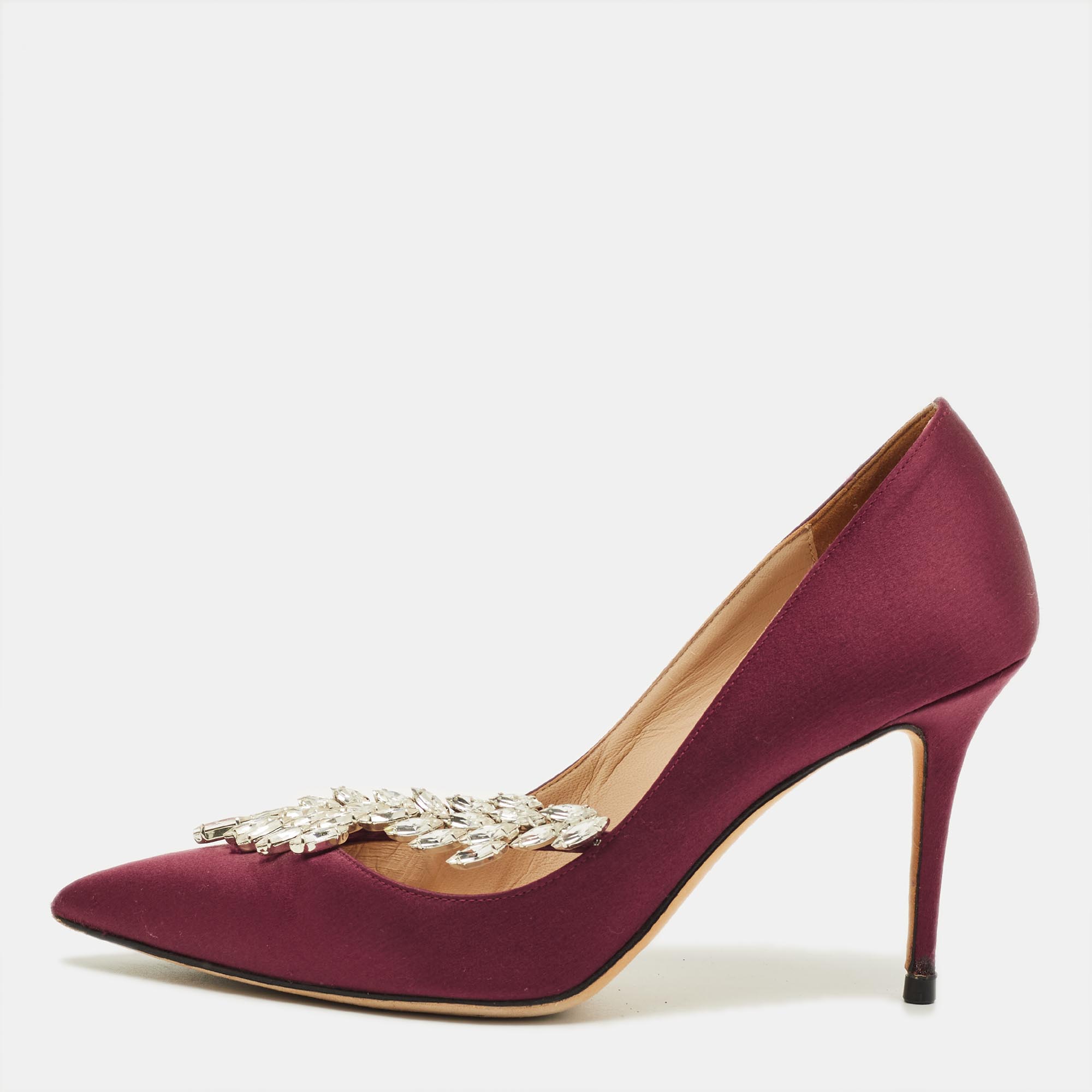 

Manolo Blahnik Nadira Size  Burgundy Satin Crystal Embellished Pumps