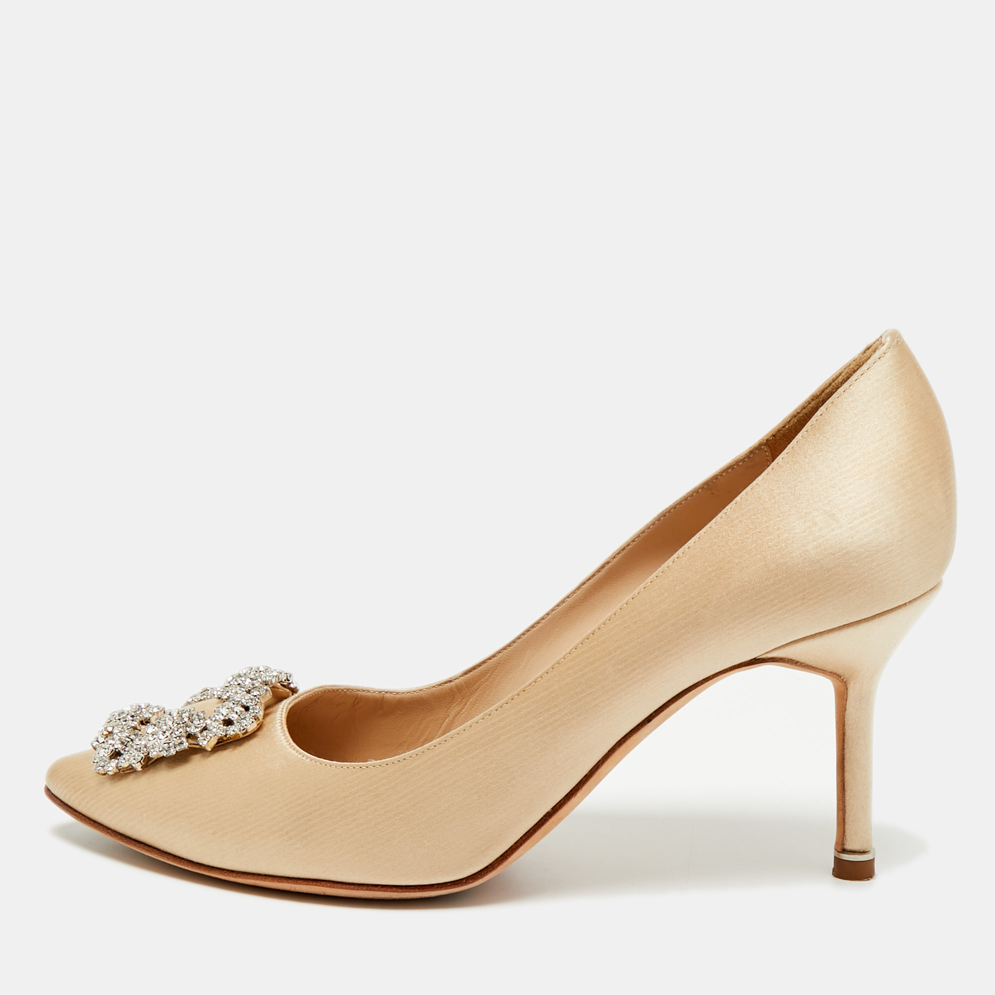 

Manolo Blahnik Hangisi Size  Beige Satin Pumps