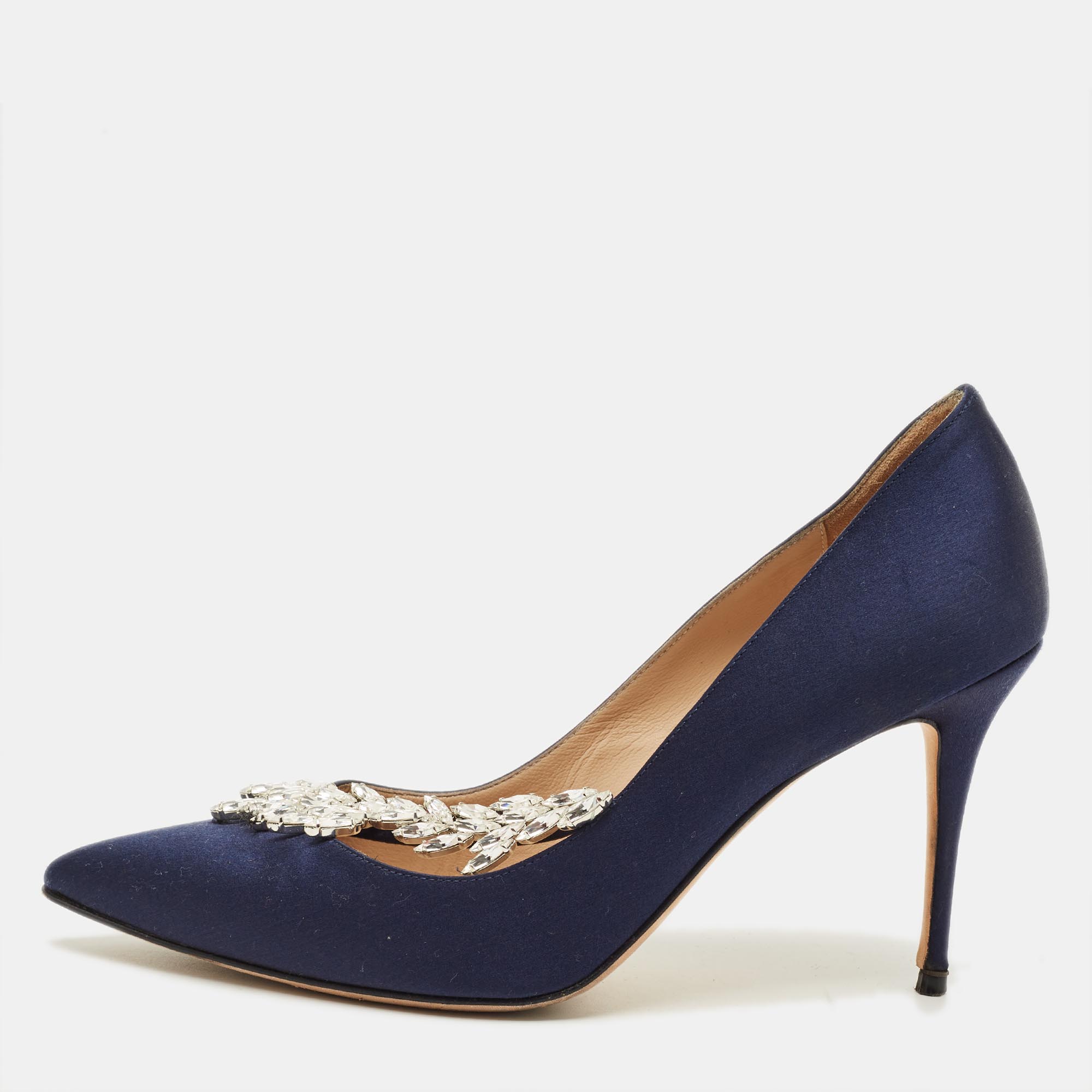 

Manolo Blahnik Nadira Size  Navy Blue Satin Crystal Embellished Pumps