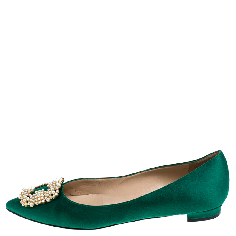 

Manolo Blahnik Green Satin Hangisi Ballet Flat Size