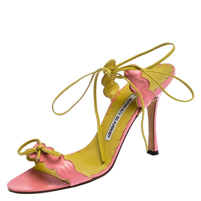 Manolo Blahnik Pink Scalloped Leather Open Toe Ankle Wrap Sandals Size 38