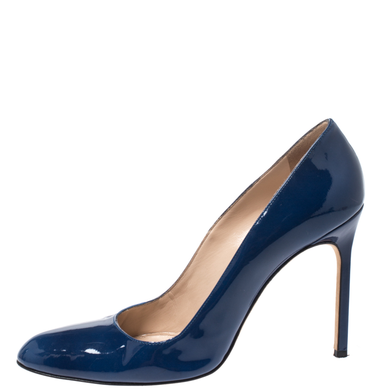 

Manolo Blahnik Blue Patent Leather BB Pumps Size