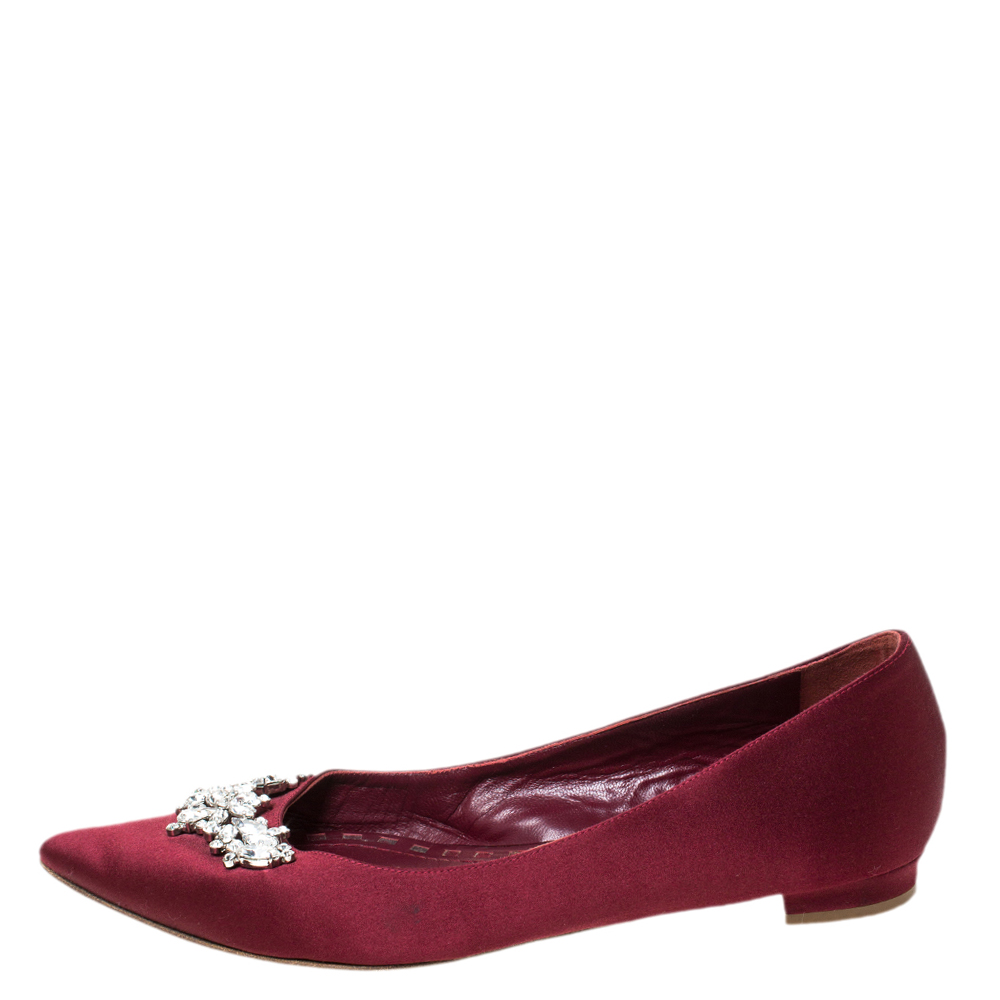 

Manolo Blahnik Burgundy Satin Lurum Embellished Ballet Flats Size