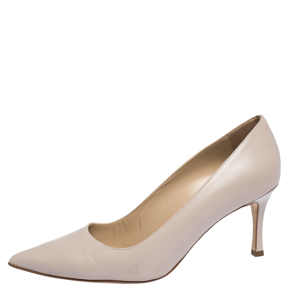 

Manolo Blahnik Pale Pink Leather BB Pointed Toe Pumps Size