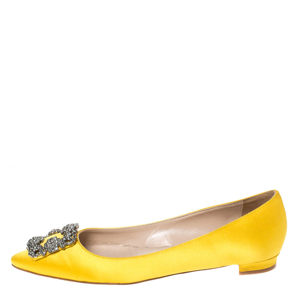 

Manolo Blahnik Yellow Satin Hangisi Crystal Embellished Flats Size