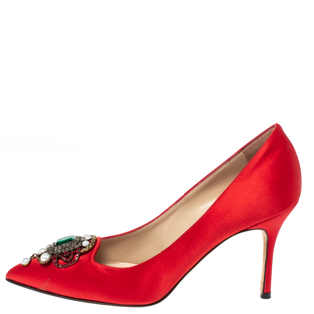 

Manolo Blahnik Red Satin 'Eufrasia' Pointed Toe Pumps Size