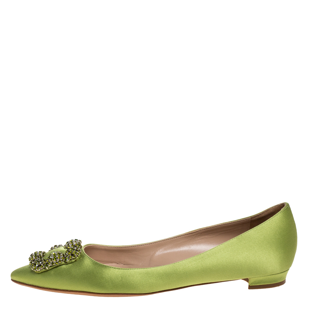 

Manolo Blahnik Green Satin Hangisi Crystal Embellished Ballet Flats Size