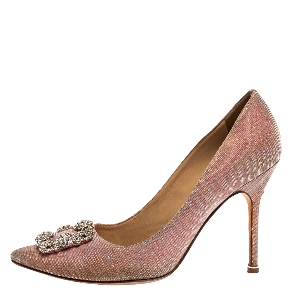 

Manolo Blahnik Metallic Pink Glitter Fabric Hangisi Pearl Embellished Pumps Size