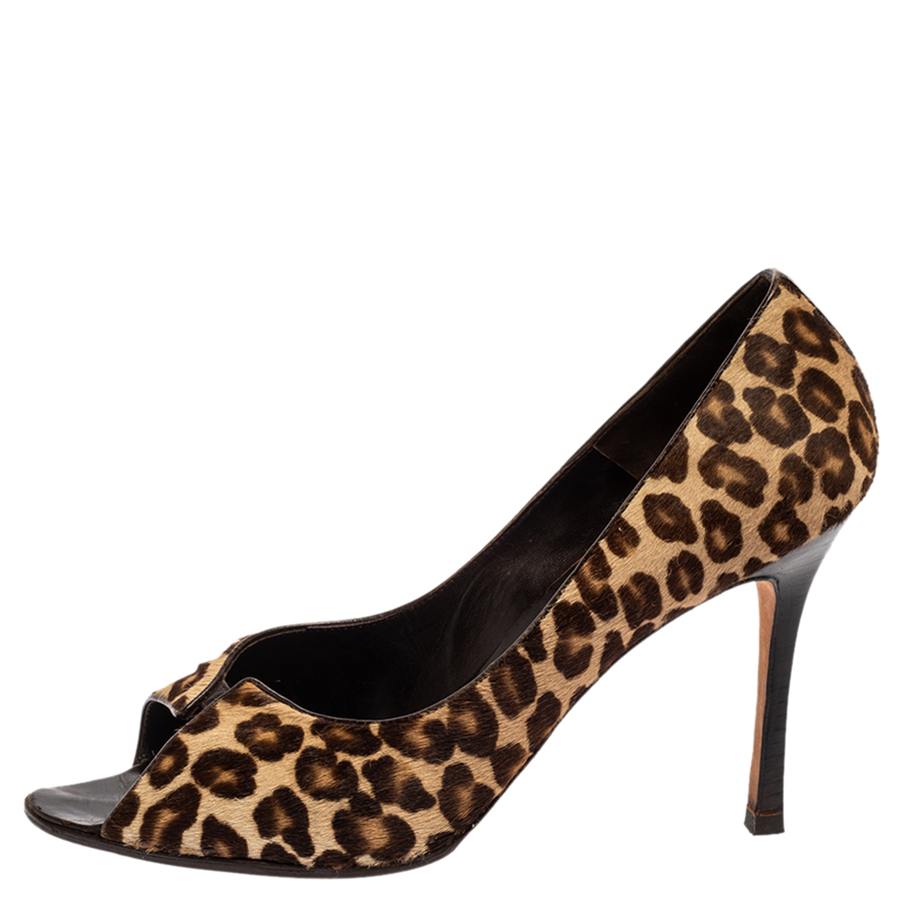 

Manolo Blahnik Brown Animal Print Calf Hair Open Toe Pumps Size