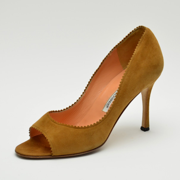Pre Owned Manolo Blahnik Beige Suede Peep Toe Pumps Size 38