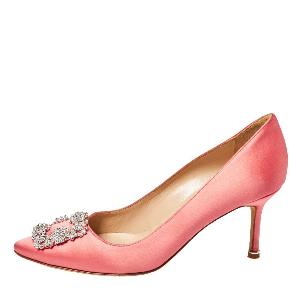 

Manolo Blahnik Pink Satin Hangisi Crystal Embellished Pumps Size