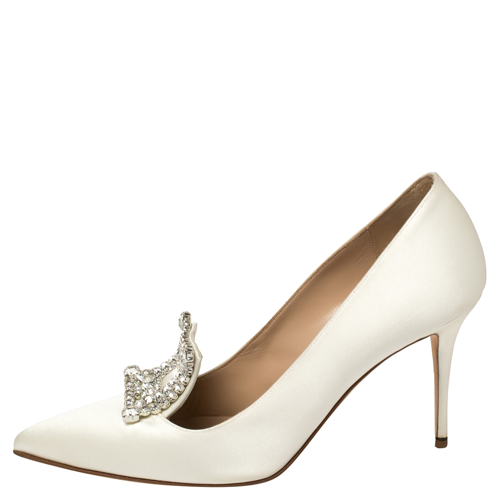 

Manolo Blahnik White Satin Crystal Embellished Borlak Pumps Size