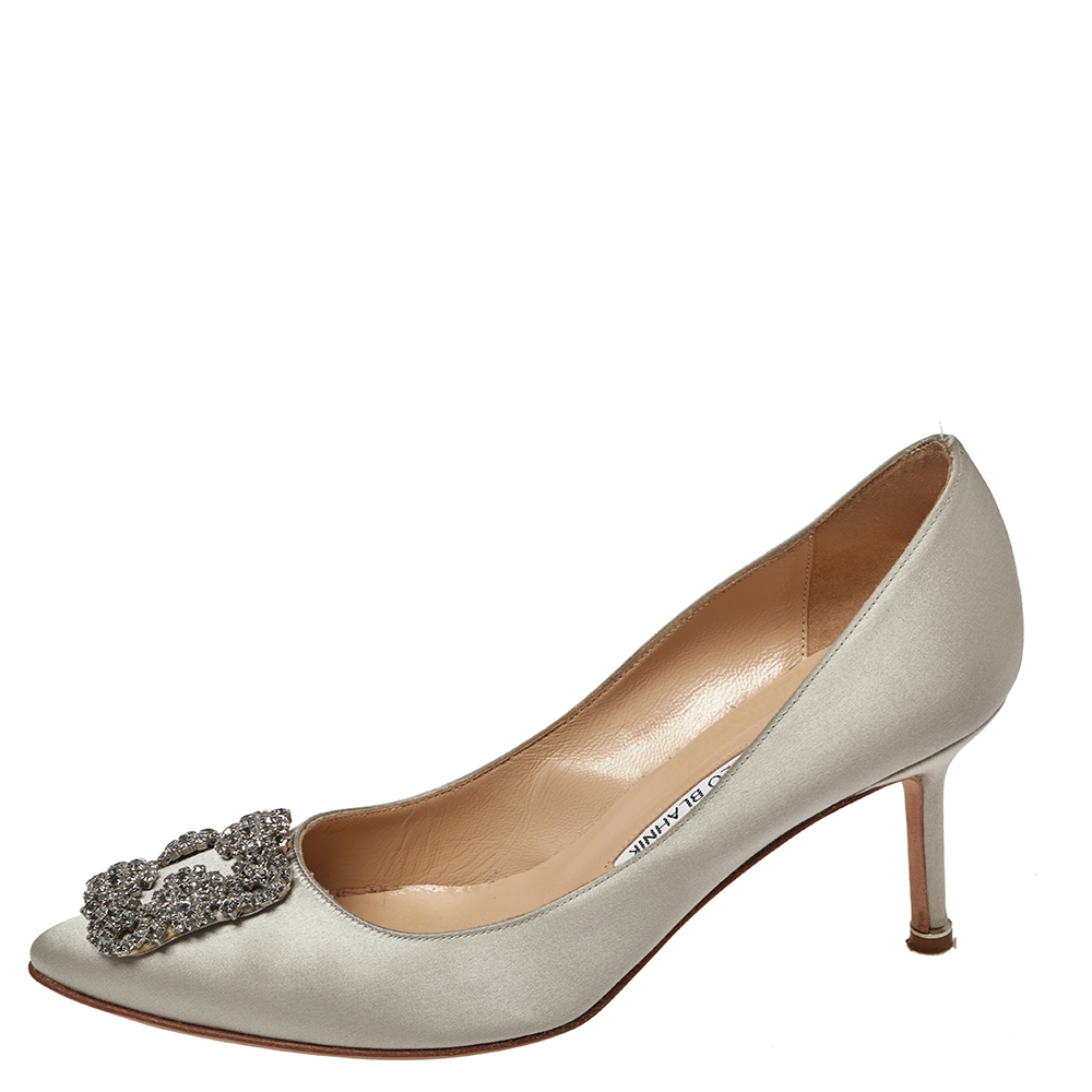 

Manolo Blahnik Grey Satin Hangisi Pointed Toe Pumps Size